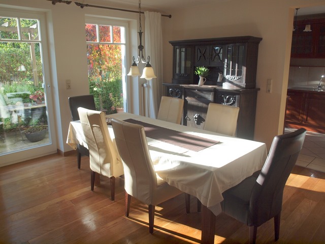 Esszimmer12 (Kopie) Esszimmer12 (Kopie)